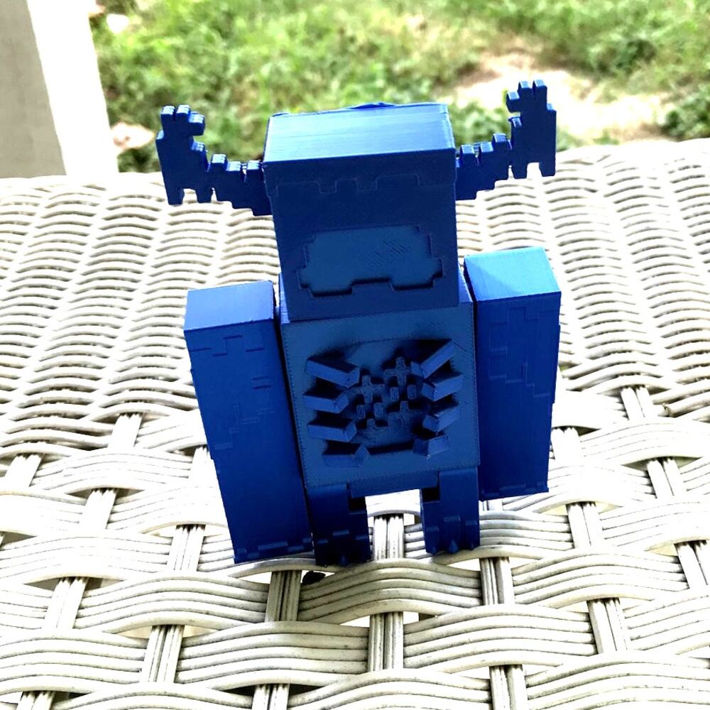 3D Printed Shimmery Warden